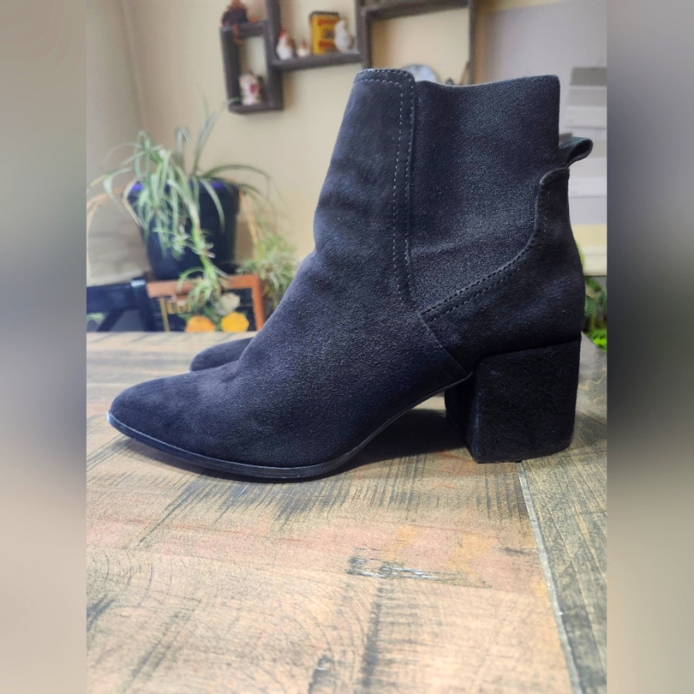 ALDO Womens Black Suede Dress Ankle Booties Womens Size 10